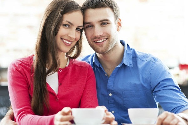 Encontra pareja chateando online en RadioBlue desde tu movil o PC