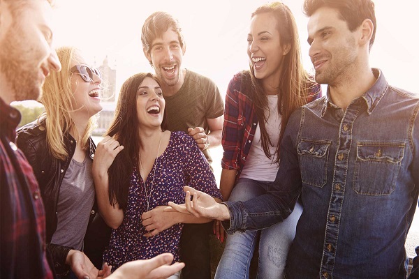 Conoce personas de distintos paises sudamericanos en RadioBlue